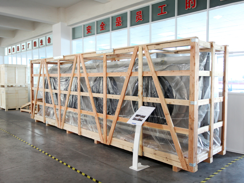 泰来包装可生产大型设备包装箱能力